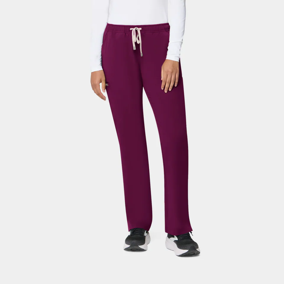 Women's Straight Leg Pant in Wine